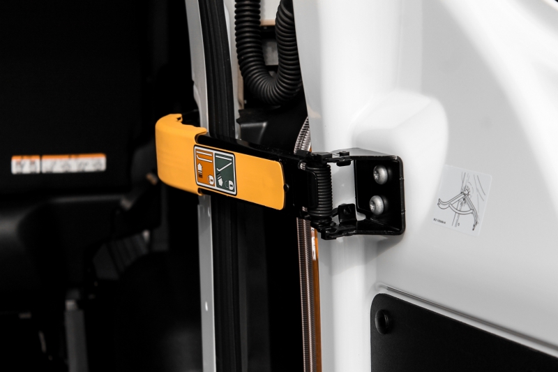 kaliccy-ford-transit-009